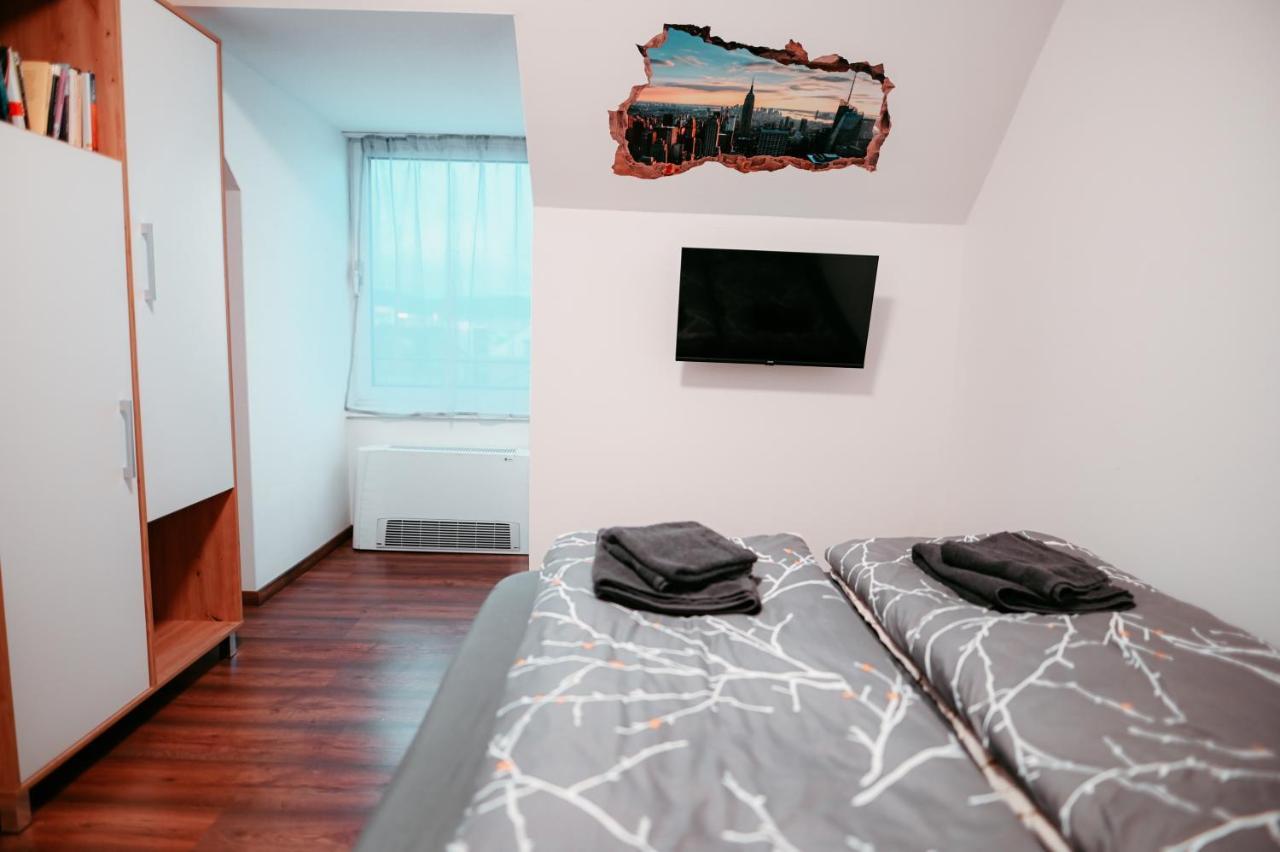 Vienna Shopping Center 12 Apartment Экстерьер фото